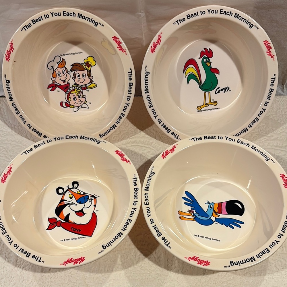 Kellogg's Character Cereal Bowls Set Vintage signed 1995.